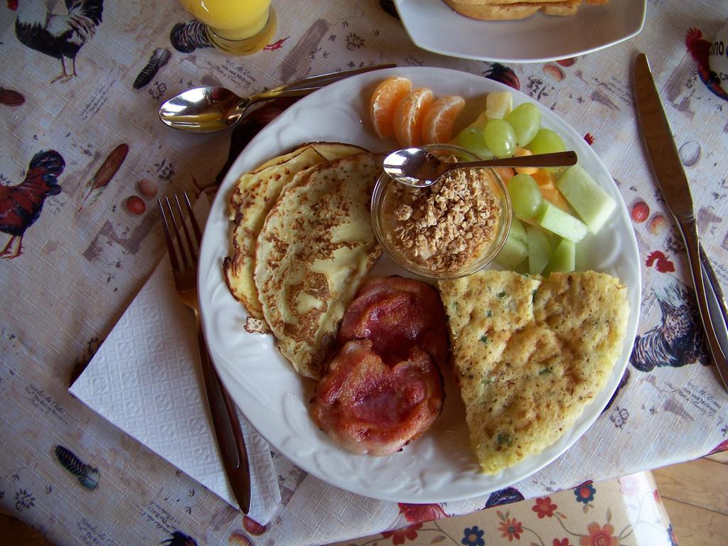 Bed and Breakfast Gite De La Riviere Шибугамо Экстерьер фото