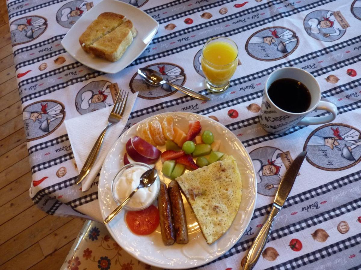 Bed and Breakfast Gite De La Riviere Шибугамо Экстерьер фото